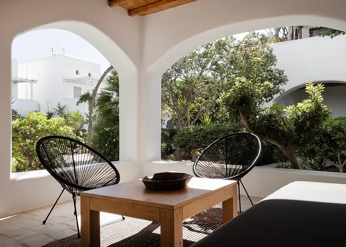 Mykonian Style W Shared Pool & Nighttime Security Guard