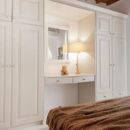 Apartamento Mykonian Style W Shared Pool & Nighttime Security Guard *