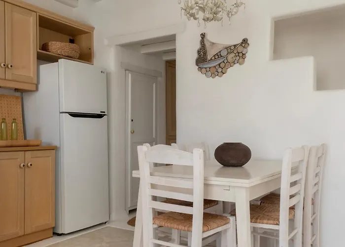 Mykonian Style W Shared Pool & Nighttime Security Guard * אורנוס