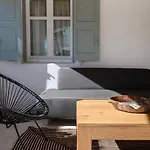 Mykonian Style W Shared Pool & Nighttime Security Guard Lejlighed