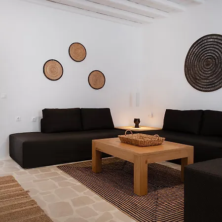 Mykonian Style W Shared Pool & Nighttime Security Guard * Ornos (Mykonos)