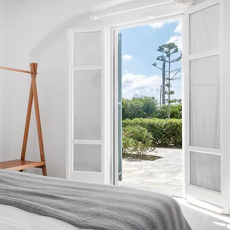 Mykonian Style W Shared Pool & Nighttime Security Guard * אורנוס