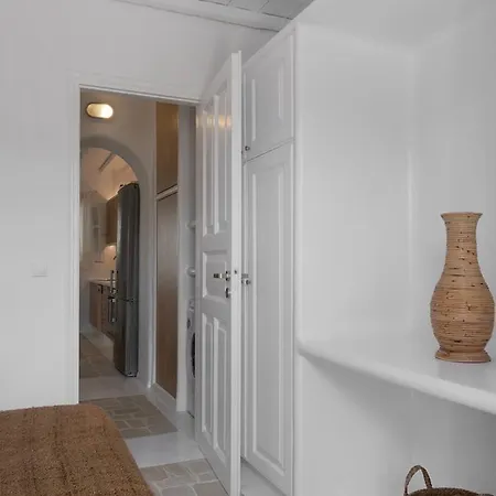 Apartman Mykonian Style W Shared Pool & Nighttime Security Guard