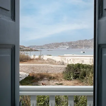 Mykonian Style W Shared Pool & Nighttime Security Guard 奥诺斯