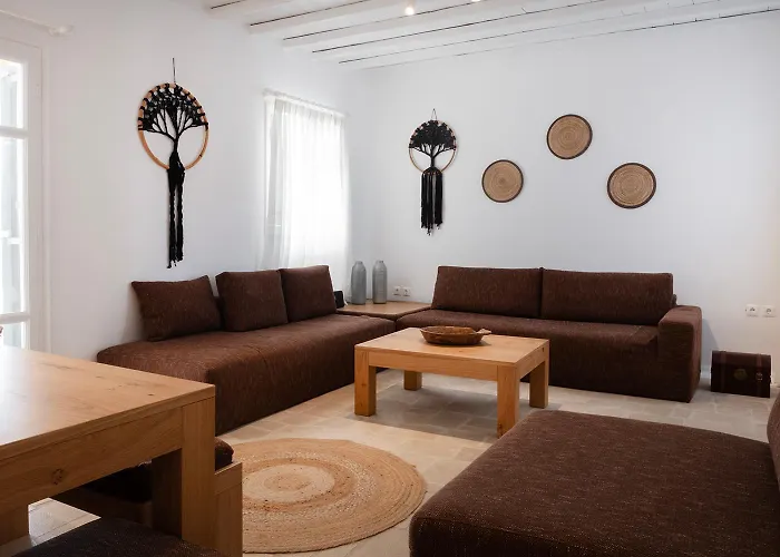 Apartment Mykonian Style W Shared Pool & Nighttime Security Guard *