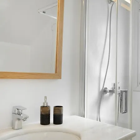 Mykonian Style W Shared Pool & Nighttime Security Guard * オルノス